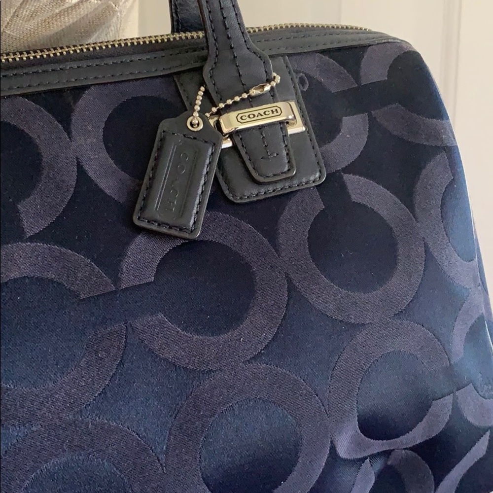 Coach Bag - Picture 2 of 8